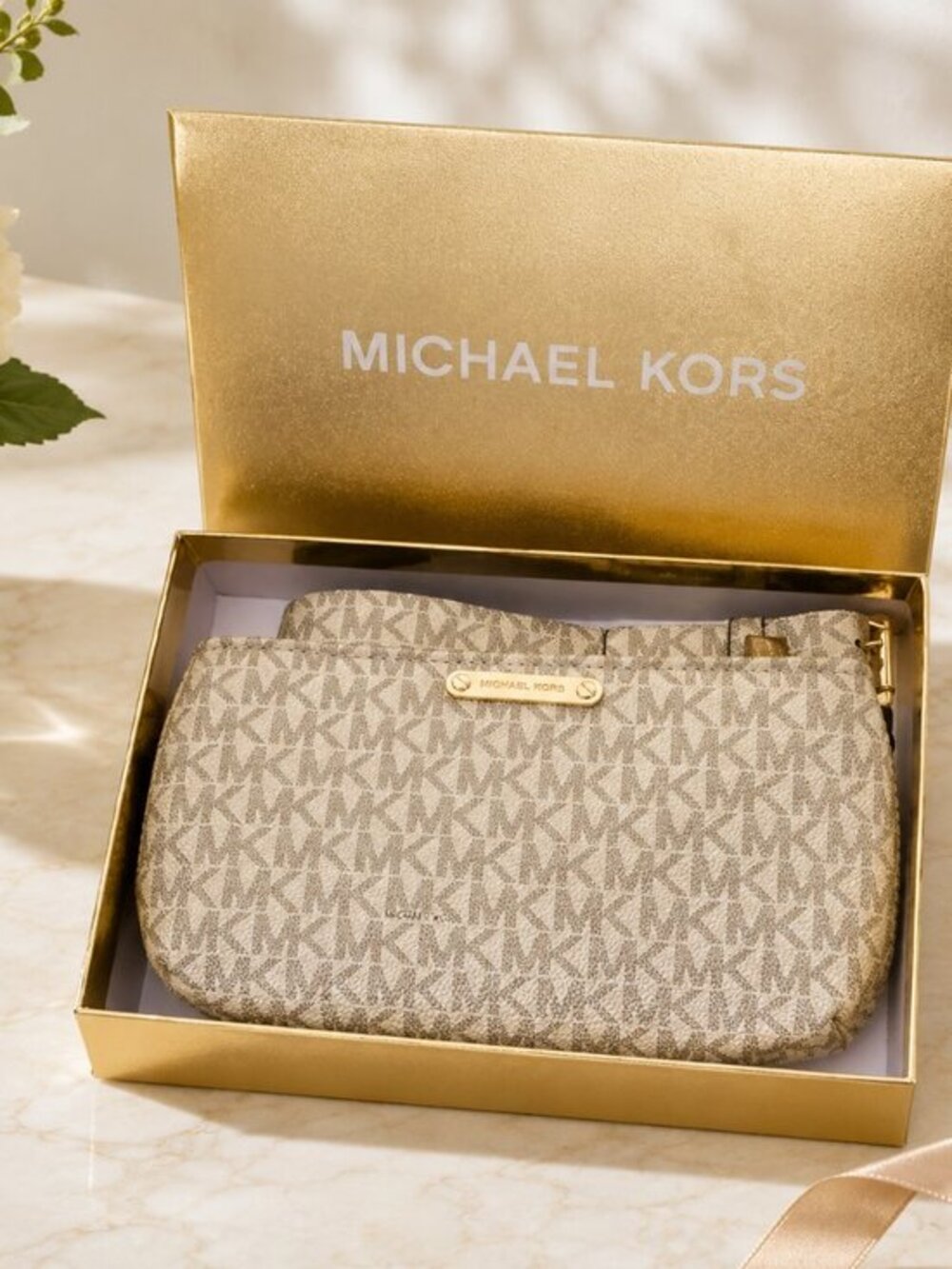 Michael Kors Signature Belt Bag Vanilla Logo Gold Gift Box NWT